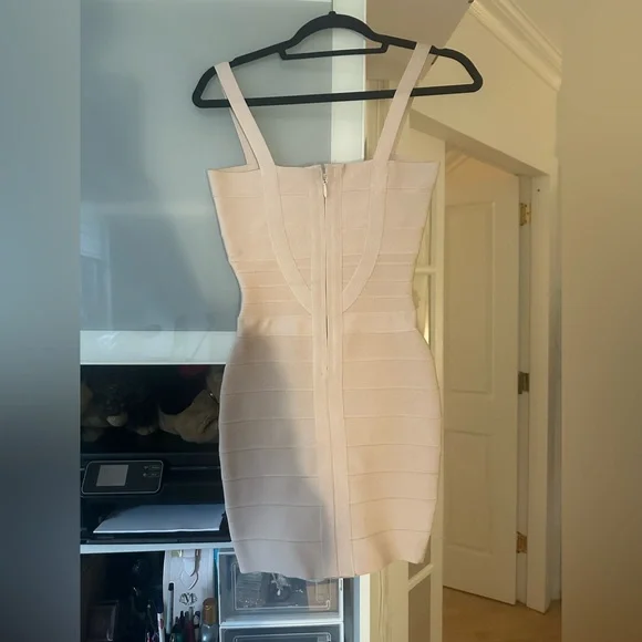 Nude bandage dress - Picture 2 of 3